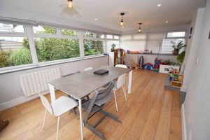 Dining Room- click for photo gallery